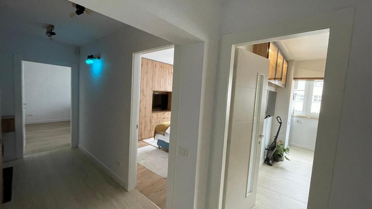 Luxury Apart Dorobanti Bukarest Exteriör bild